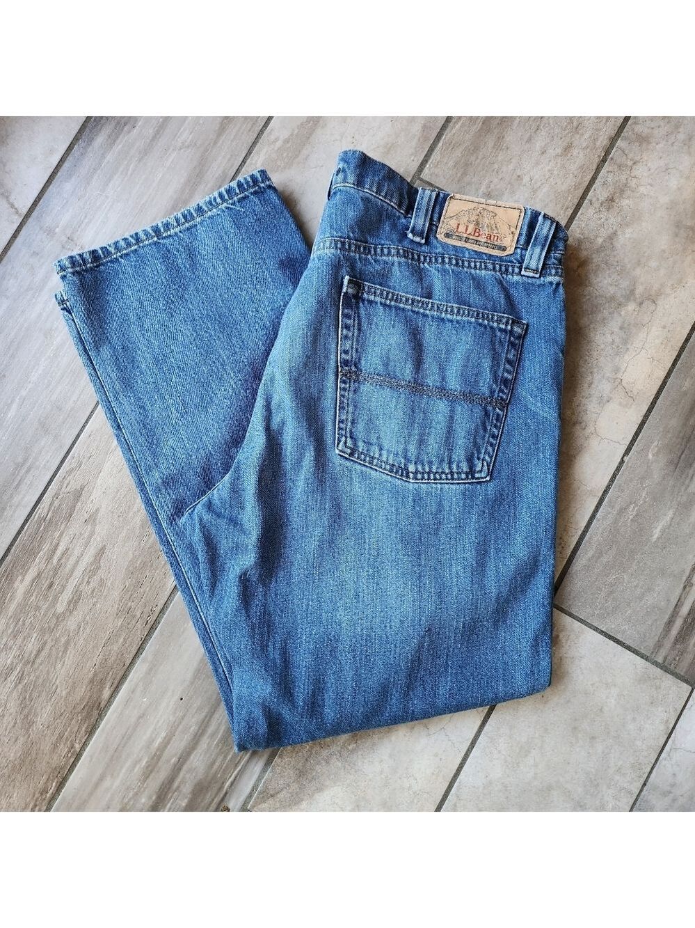L.L.Bean 1912 Standard Fit Men's Blue Jeans